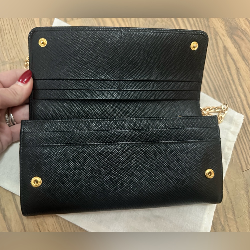 Prada Black Saffiano Leather Wallet with  Card Holder - Picture 3 of 12